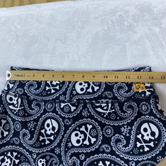 Loudmouth Golf Ladies Skort Shorts Skirt Sz S All Over‎ Skull Print Active - Picture 5 of 10